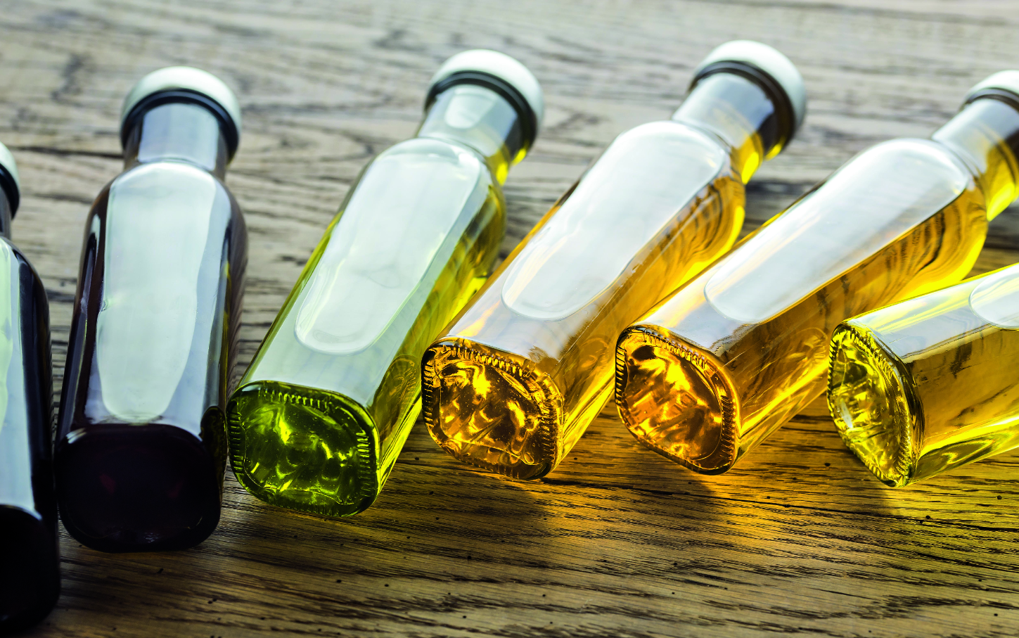 Різниця між холодним та гарячим пресуванням олії